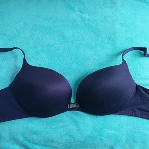 Victoria's secret bra